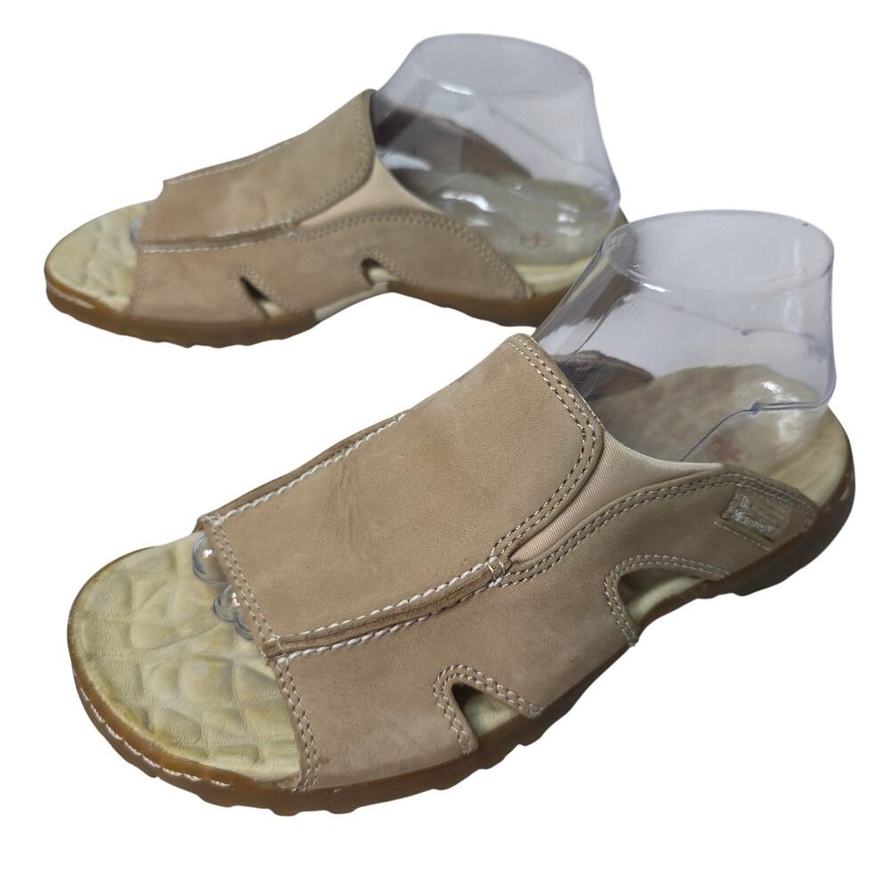 Dr. Martens Vintage Sz7 beige Suede‎ flat slippers MadeLikeNoShoeon Earth Casual